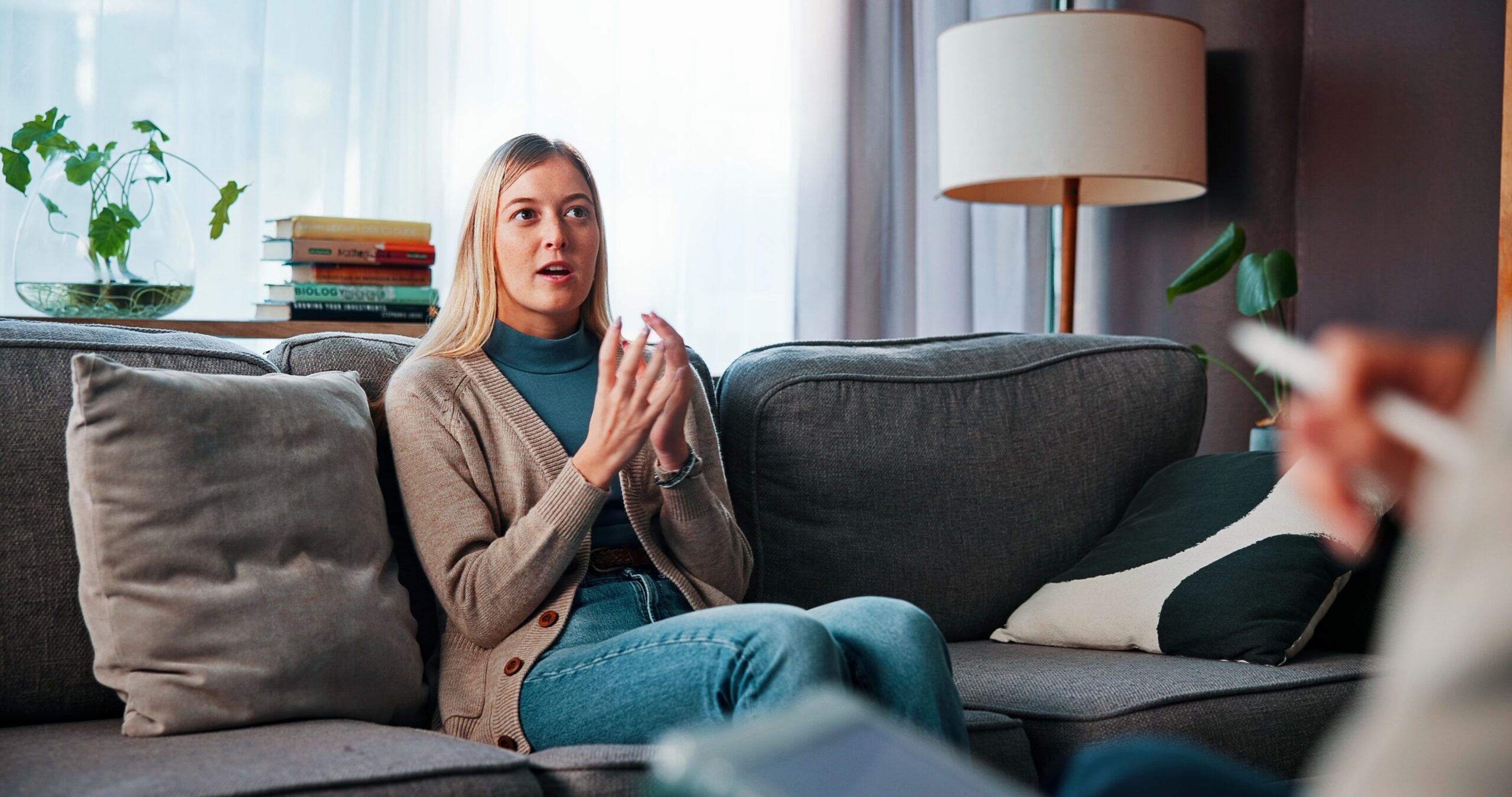 woman-therapy-speaking-psychologist-mental-health